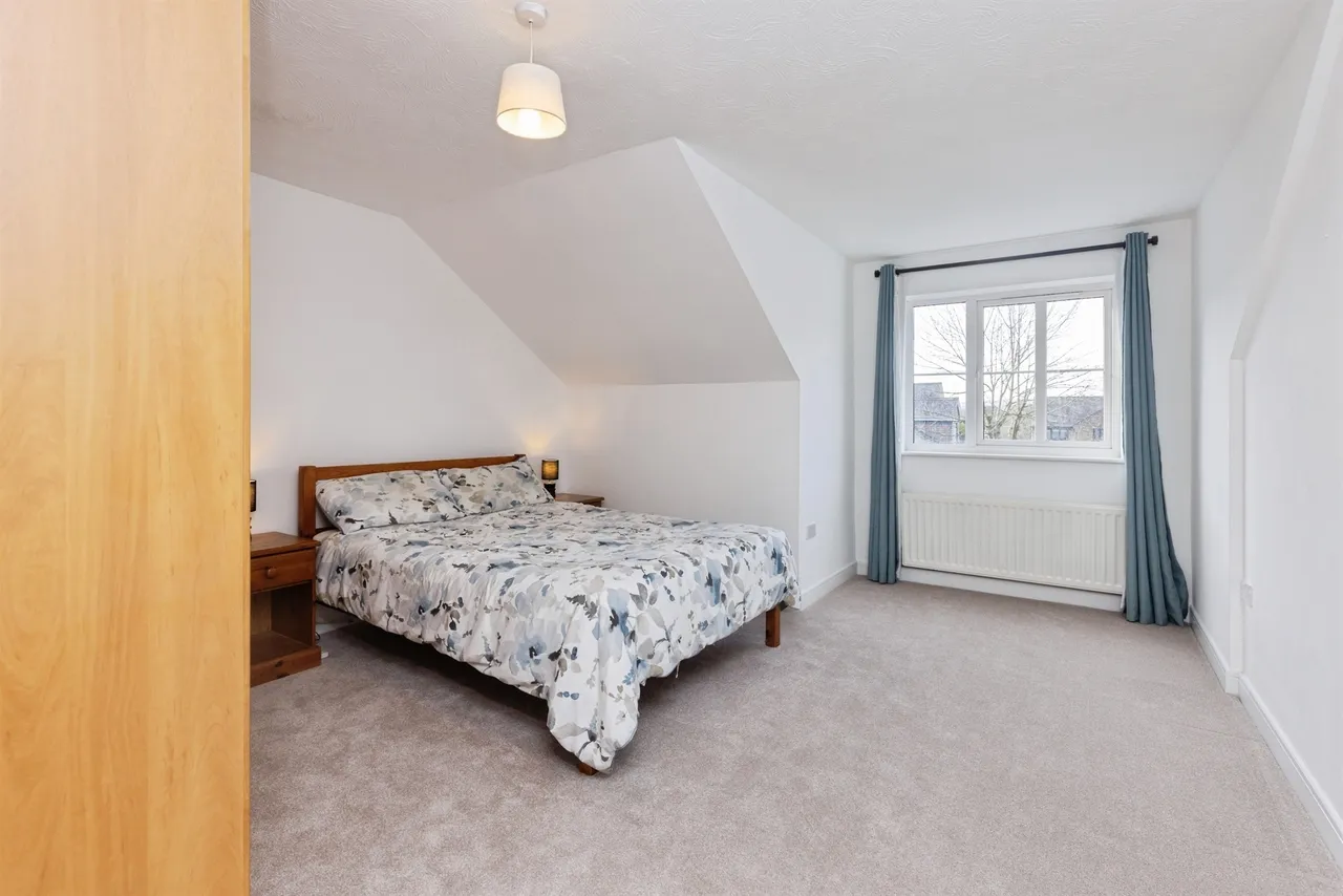 Weavers Court, SOWERBY BRIDGE, photo 8