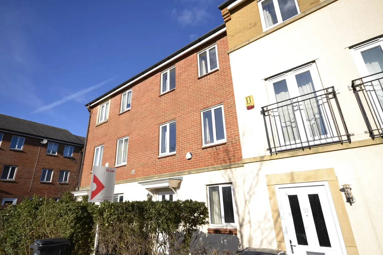 Shakespeare Avenue, Bristol, BS7 0NW, photo 2