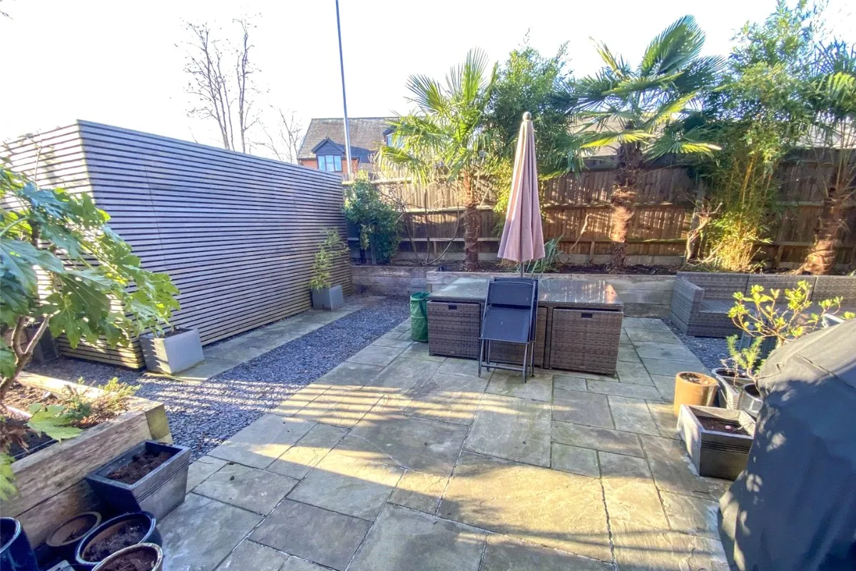 Monachus Row, Hartley Wintney, Hook, Hampshire, RG27 8DA, photo 13