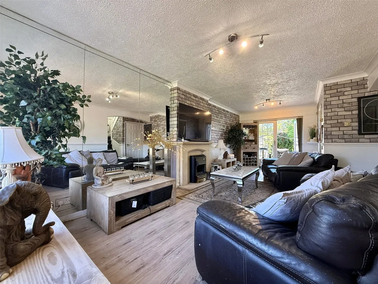 Shetland Close, Widnes, WA8, photo 5