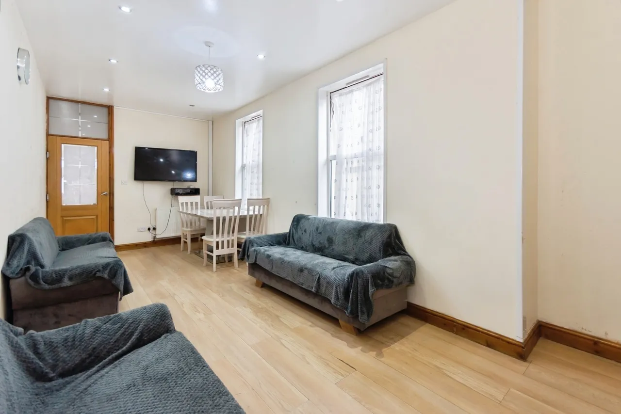 Oakwood Road, Birmingham, B11, photo 33
