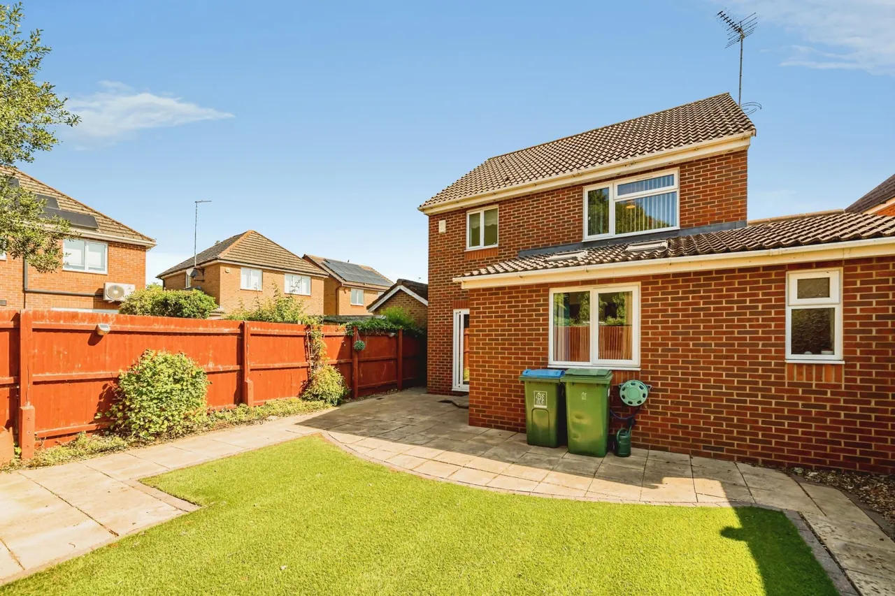 Briskman Way, Aylesbury, HP21, photo 19