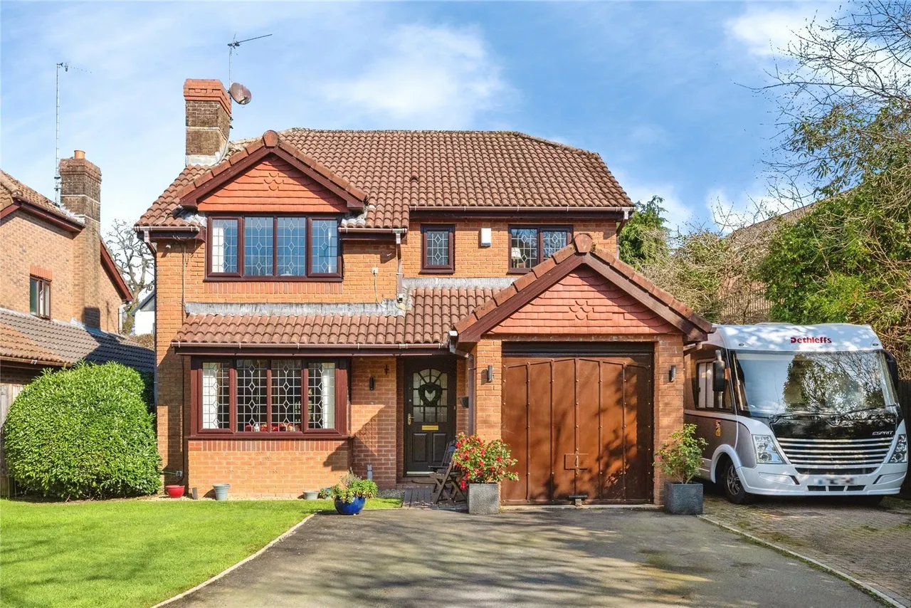 4 bed house for sale, Dysgwylfa, Sketty, SA2