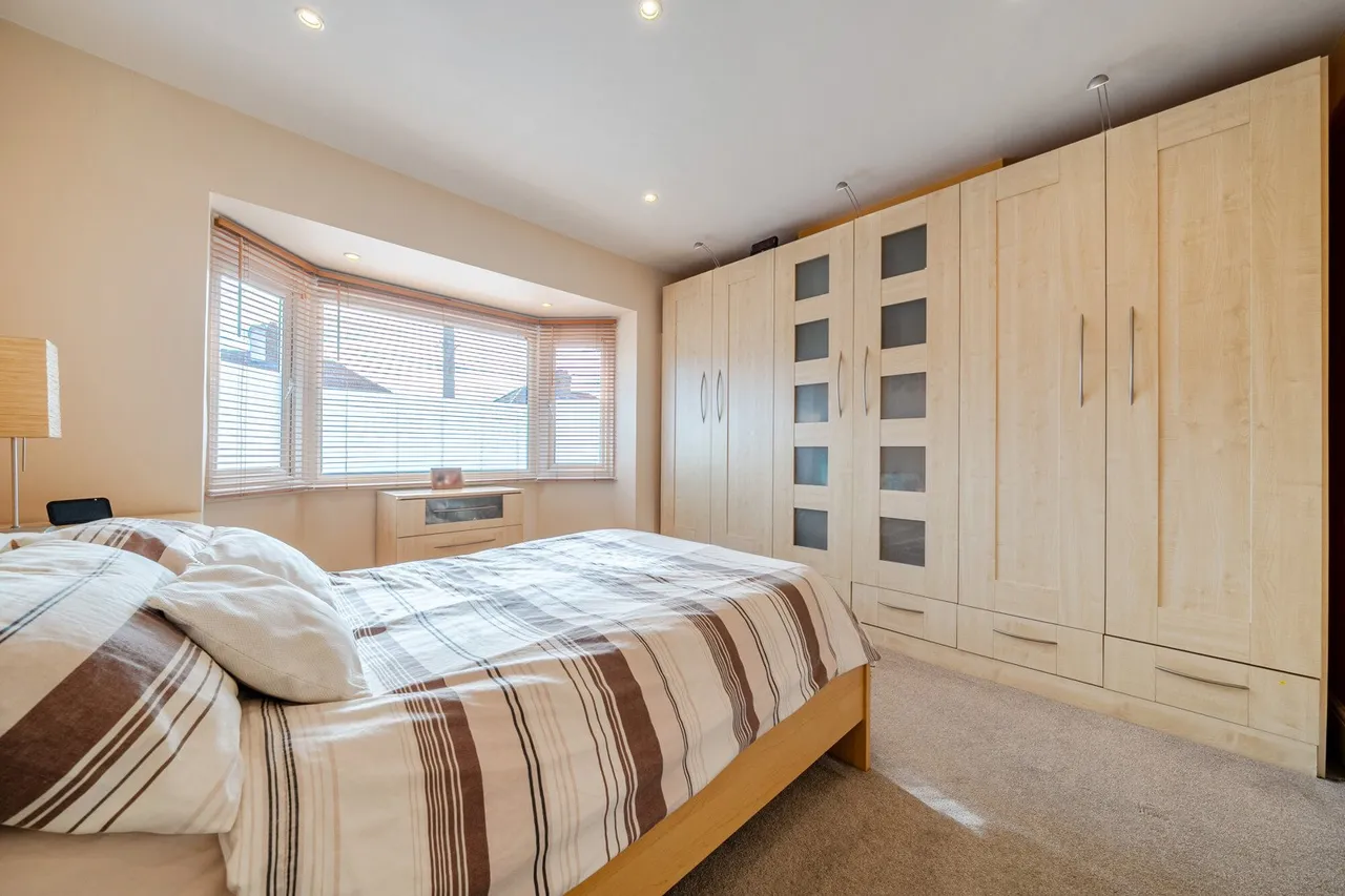Hazeldene Road, DA16, photo 4