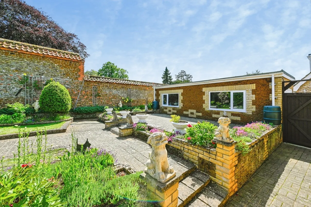 Brent Avenue, Snettisham, King's Lynn, Norfolk, PE31, photo 4