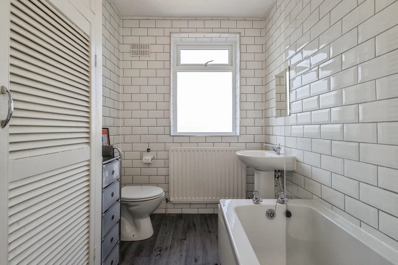 King George Road, Gee Cross, Hyde, SK14, photo 15