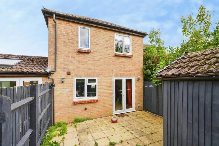 Burwell Close, Witney, OX28, photo 19