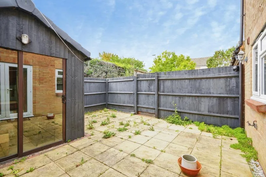 Burwell Close, Witney, OX28, photo 18