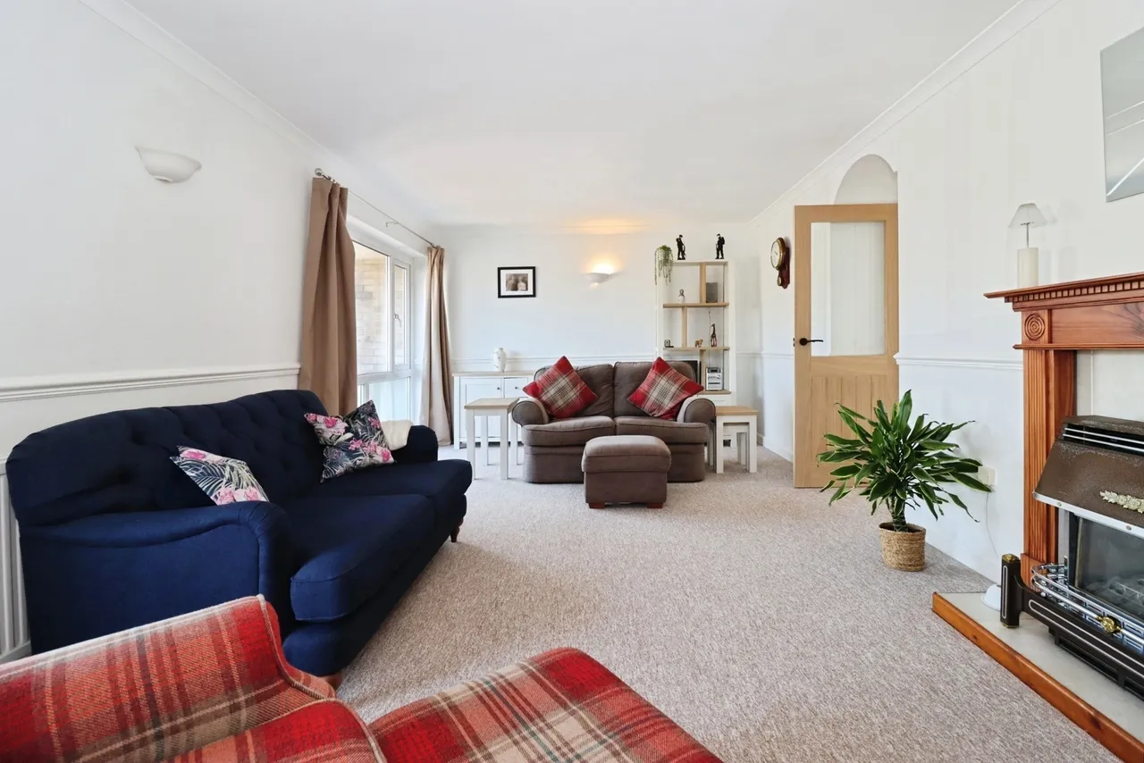St. Annes Drive, Coalpit Heath, BS36, photo 8