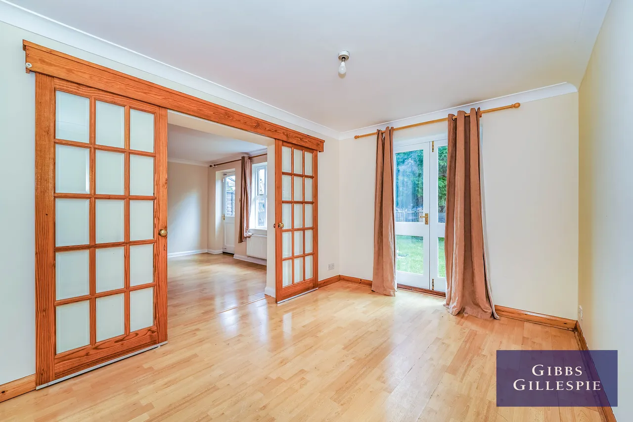 Hazelwood Close, North Harrow Fees Apply, HA2, photo 4