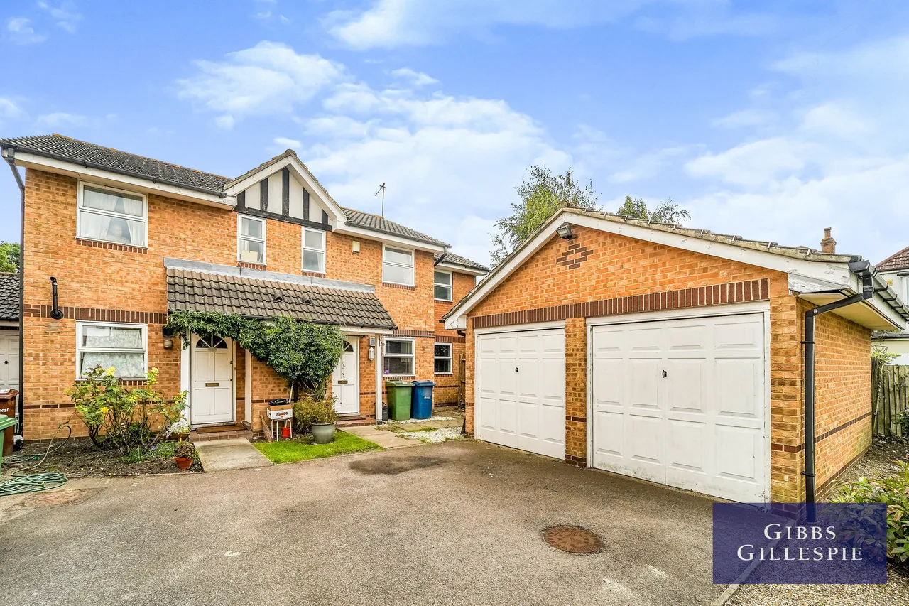3 bed house to rent, Hazelwood Close, North Harrow Fees Apply, HA2