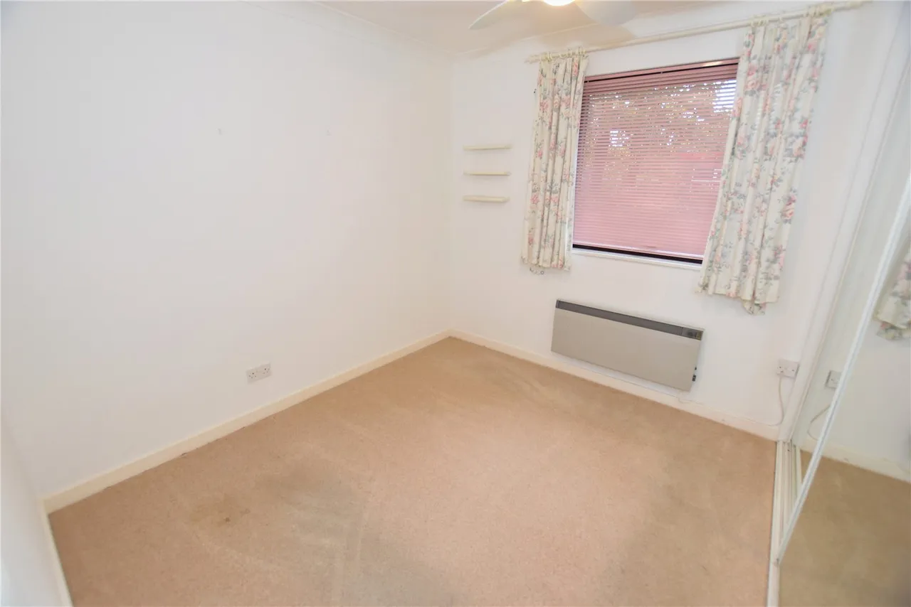 Church Road, Upton, CH49, photo 7