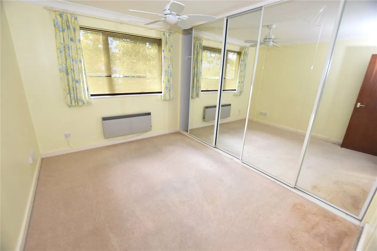 Church Road, Upton, CH49, photo 6