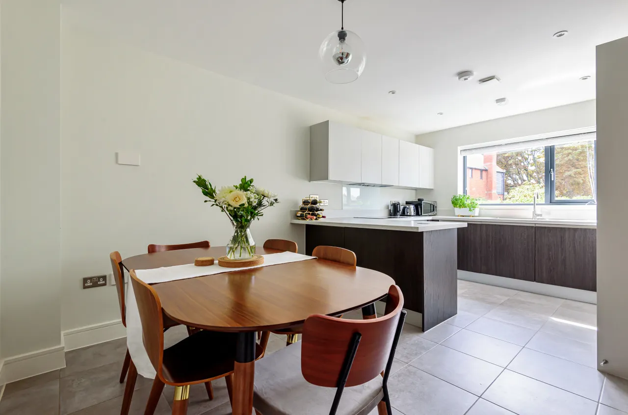Station Drive, Sutton Scotney, SO21, photo 3