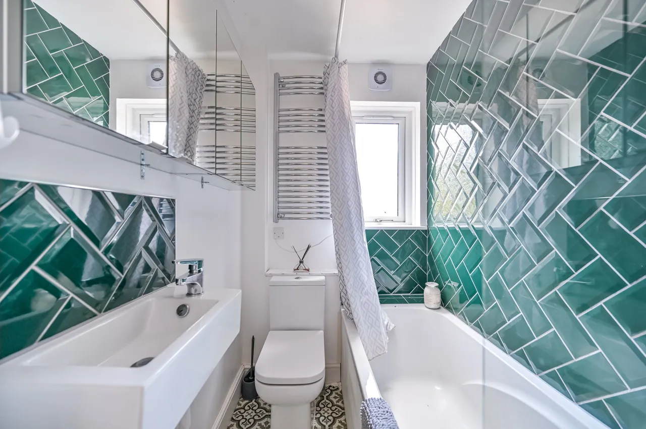 3 Weavers Close, Isleworth, photo 6