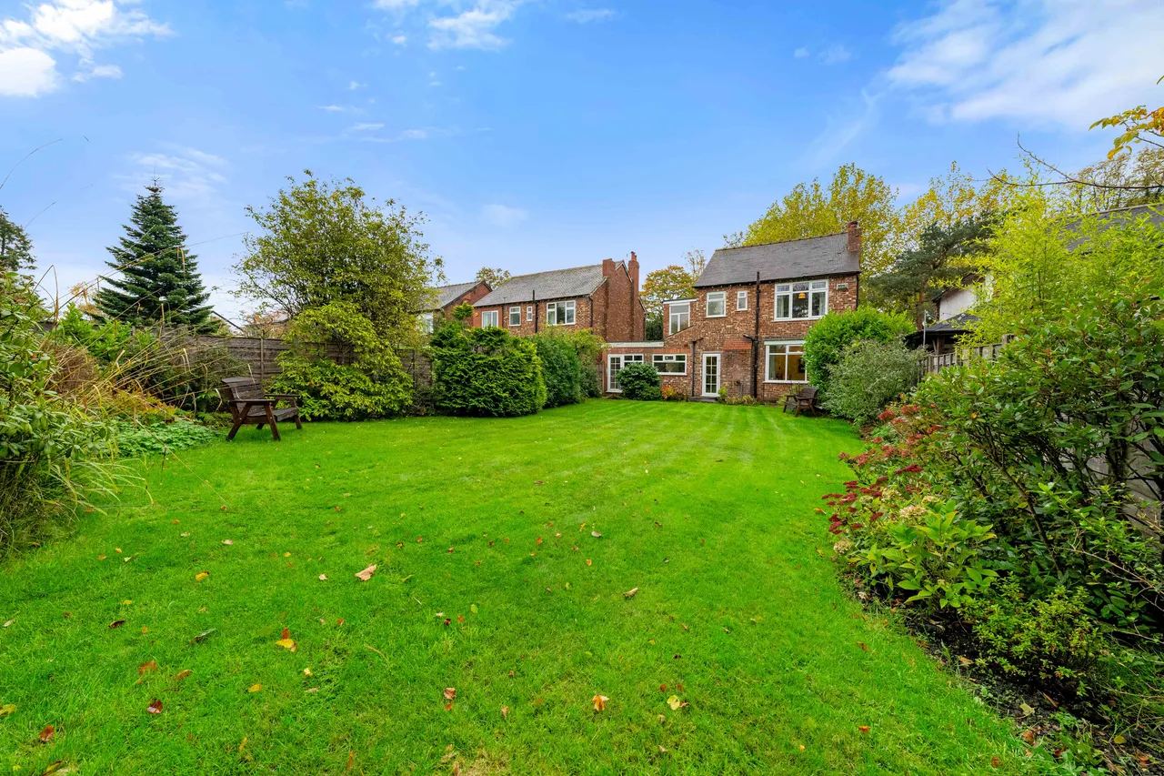 Stockport Road, Marple, SK6, photo 9