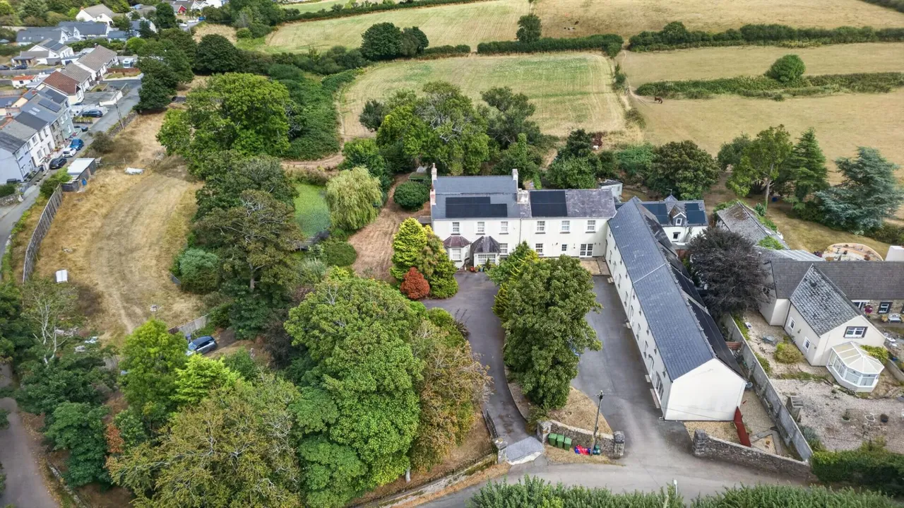 Leonardston Road, Llanstadwell, SA73, photo 4