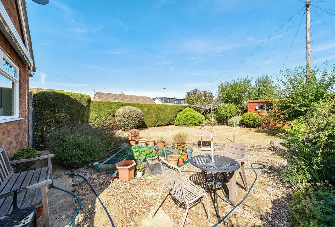 Hertford Road, Gloucestershire, Bishops Cleeve, GL52 8DA, photo 11