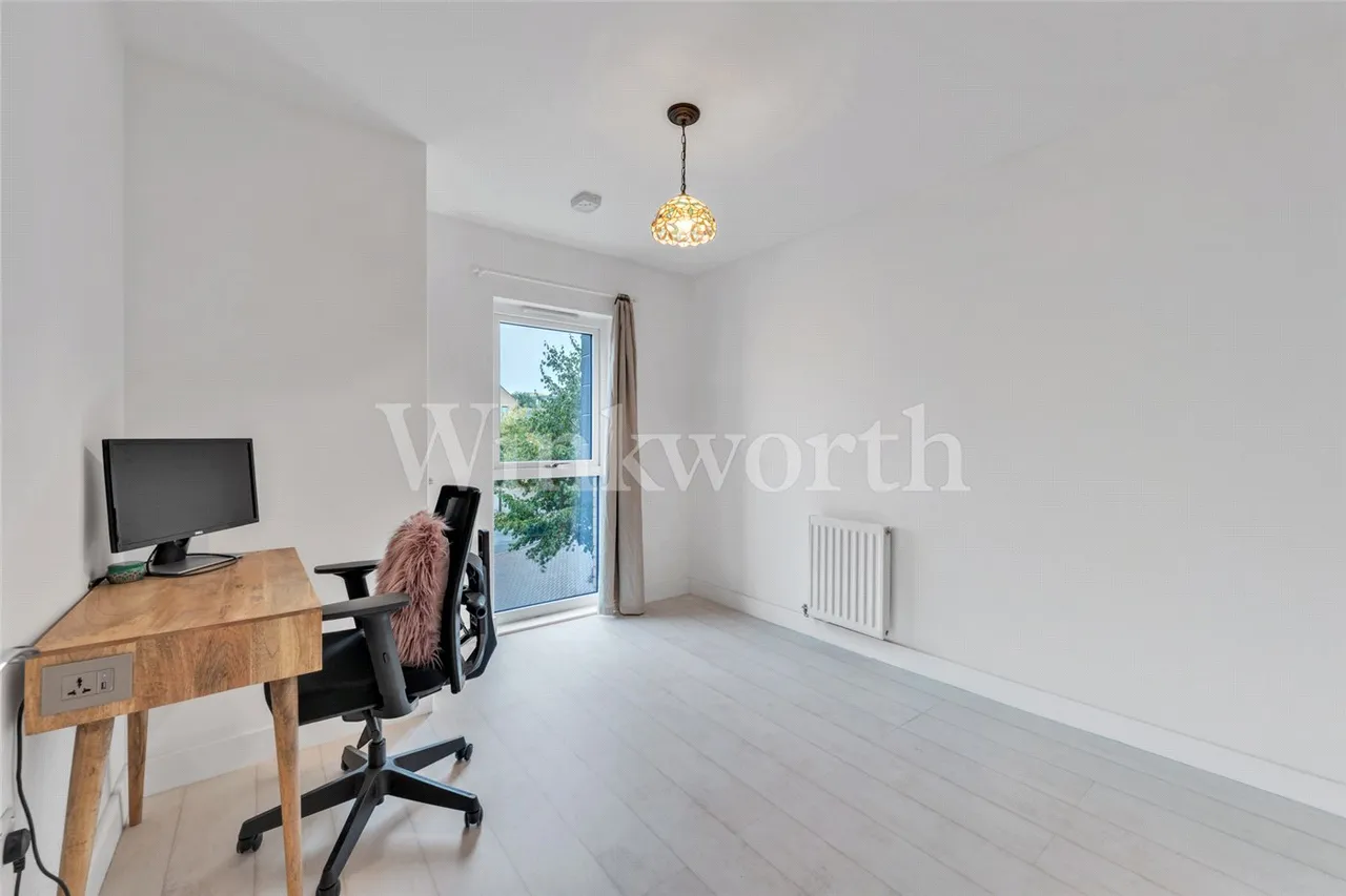 Swannell Way, London, NW2, photo 9