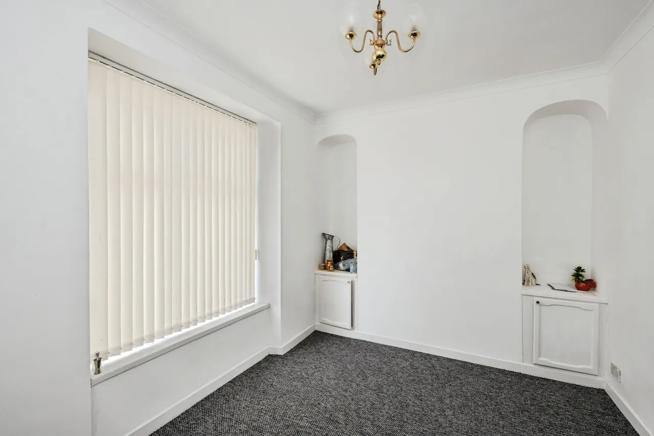 Old Castle Road, Llanelli, SA15, photo 4