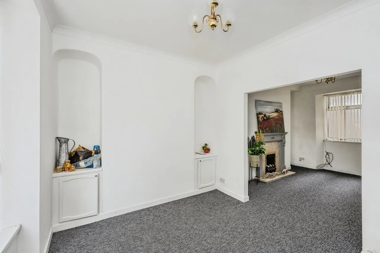 Old Castle Road, Llanelli, SA15, photo 5