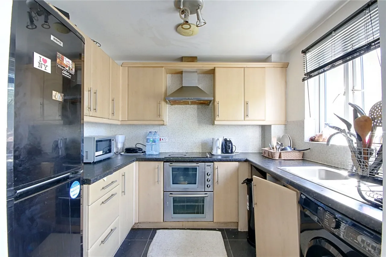 Enstone Road, Enfield, photo 7