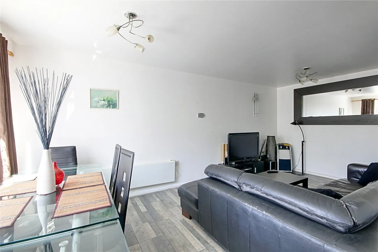 Enstone Road, Enfield, photo 6