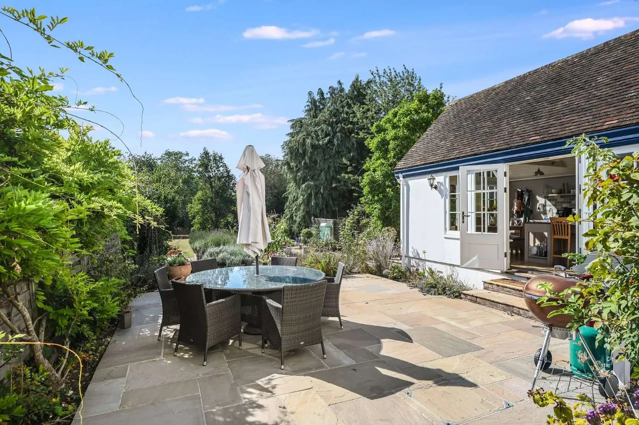 West Street, Coggeshall, CO6, photo 22