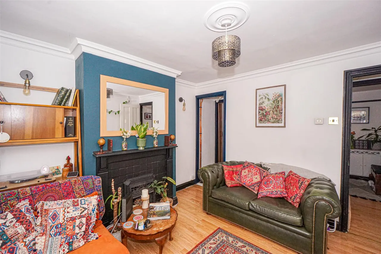Stonefield Road, Hastings, photo 13