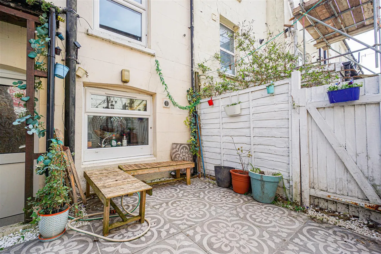Stonefield Road, Hastings, photo 11