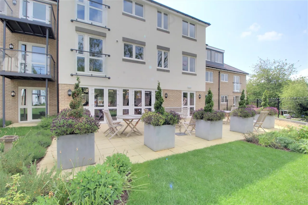 Wratten Road West, Hitchin, SG5, photo 9