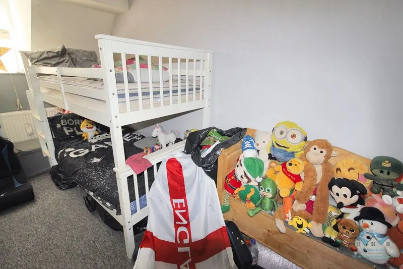 Malmesbury Park Road, Bournemouth BH8 8PP, photo 5