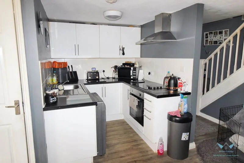Malmesbury Park Road, Bournemouth BH8 8PP, photo 12
