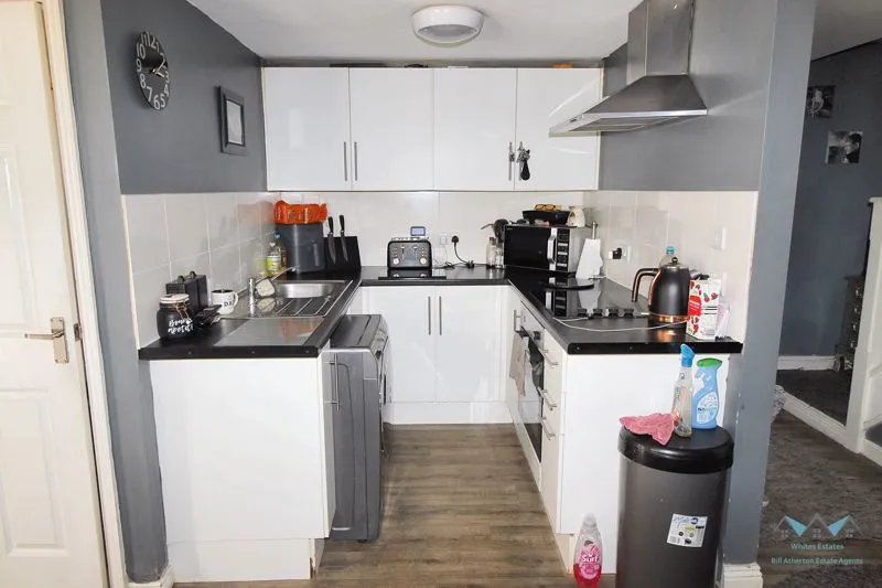 Malmesbury Park Road, Bournemouth BH8 8PP, photo 13