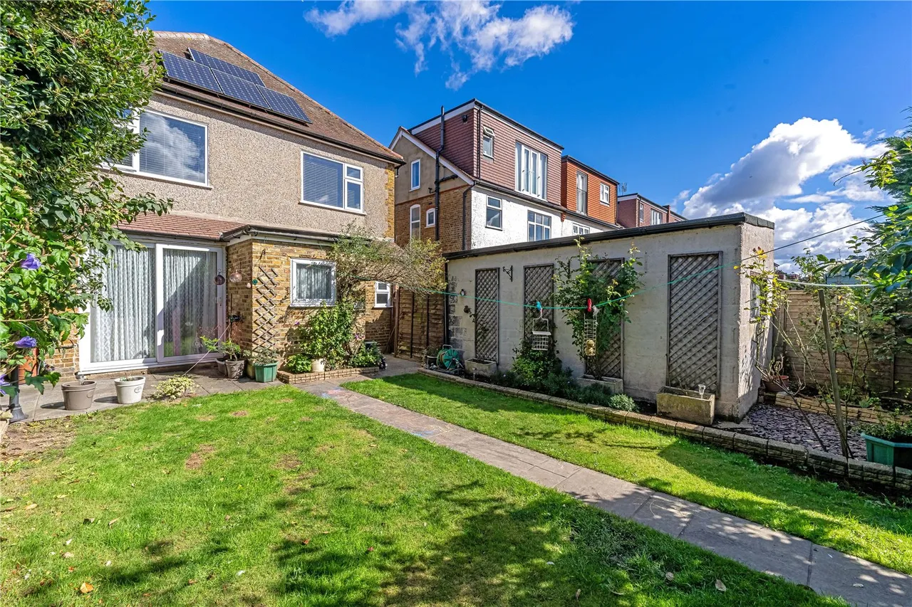 Winchendon Road, Teddington, TW11 0SU, photo 10