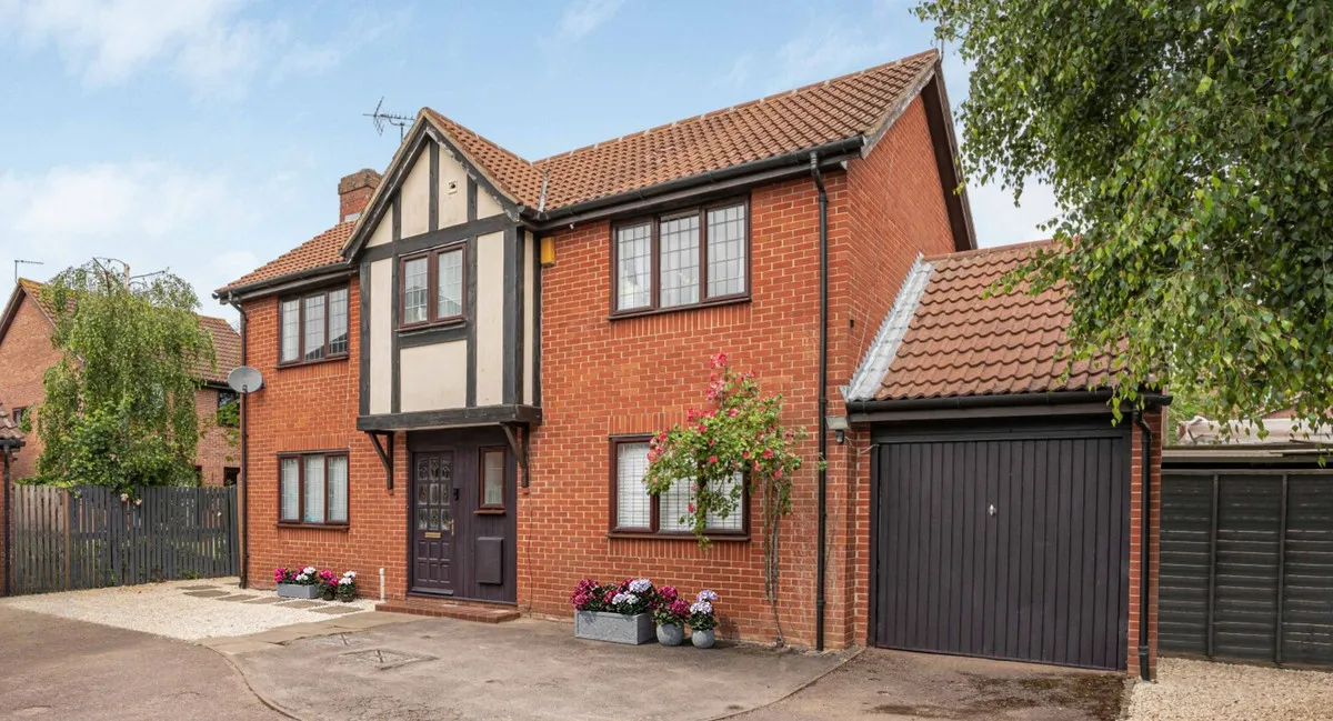 4 bed house for sale, Alexander Close, Abingdon, OX14