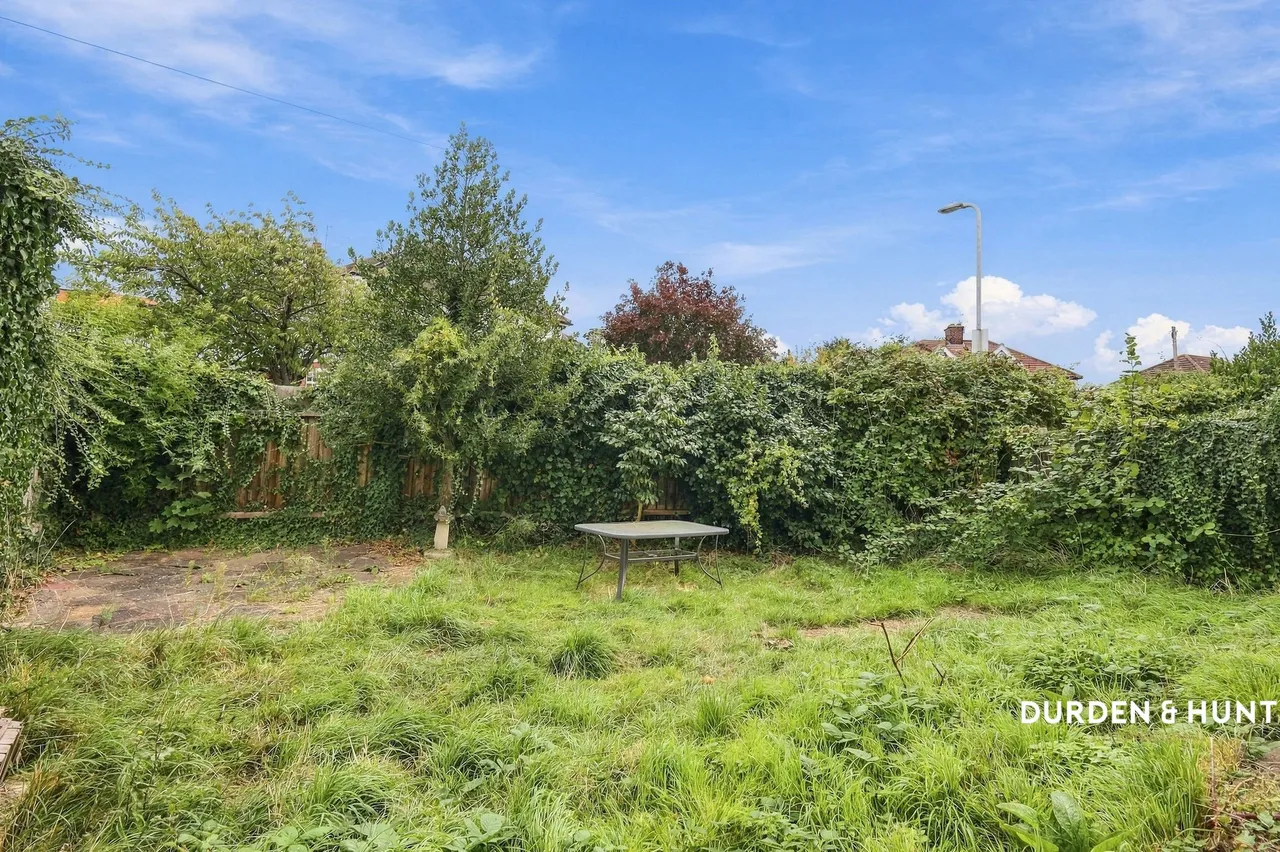 Tudor Drive, Romford, RM2, photo 15