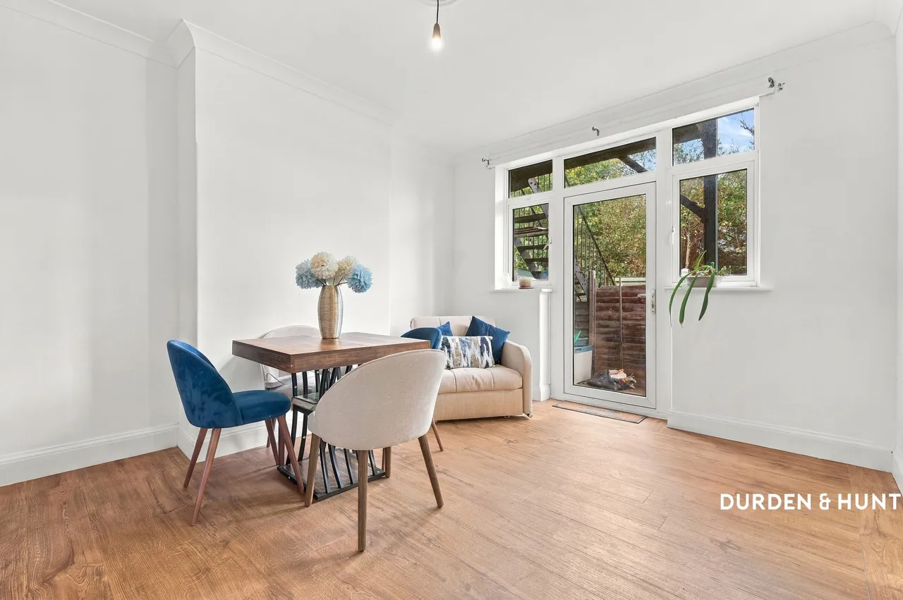 Tudor Drive, Romford, RM2, photo 7
