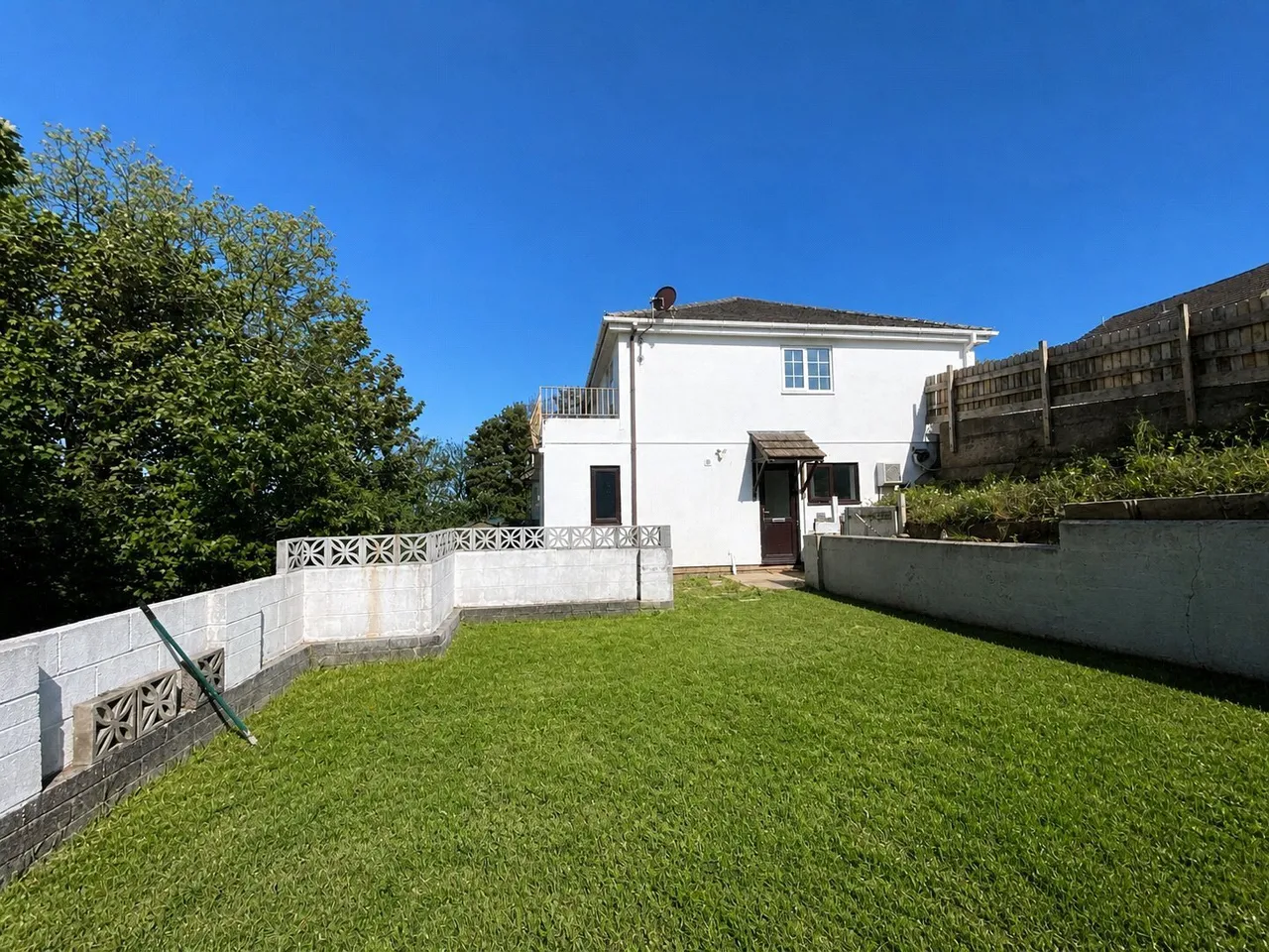 2 bed property for sale — Downfield Close, Brixham, Devon, TQ5