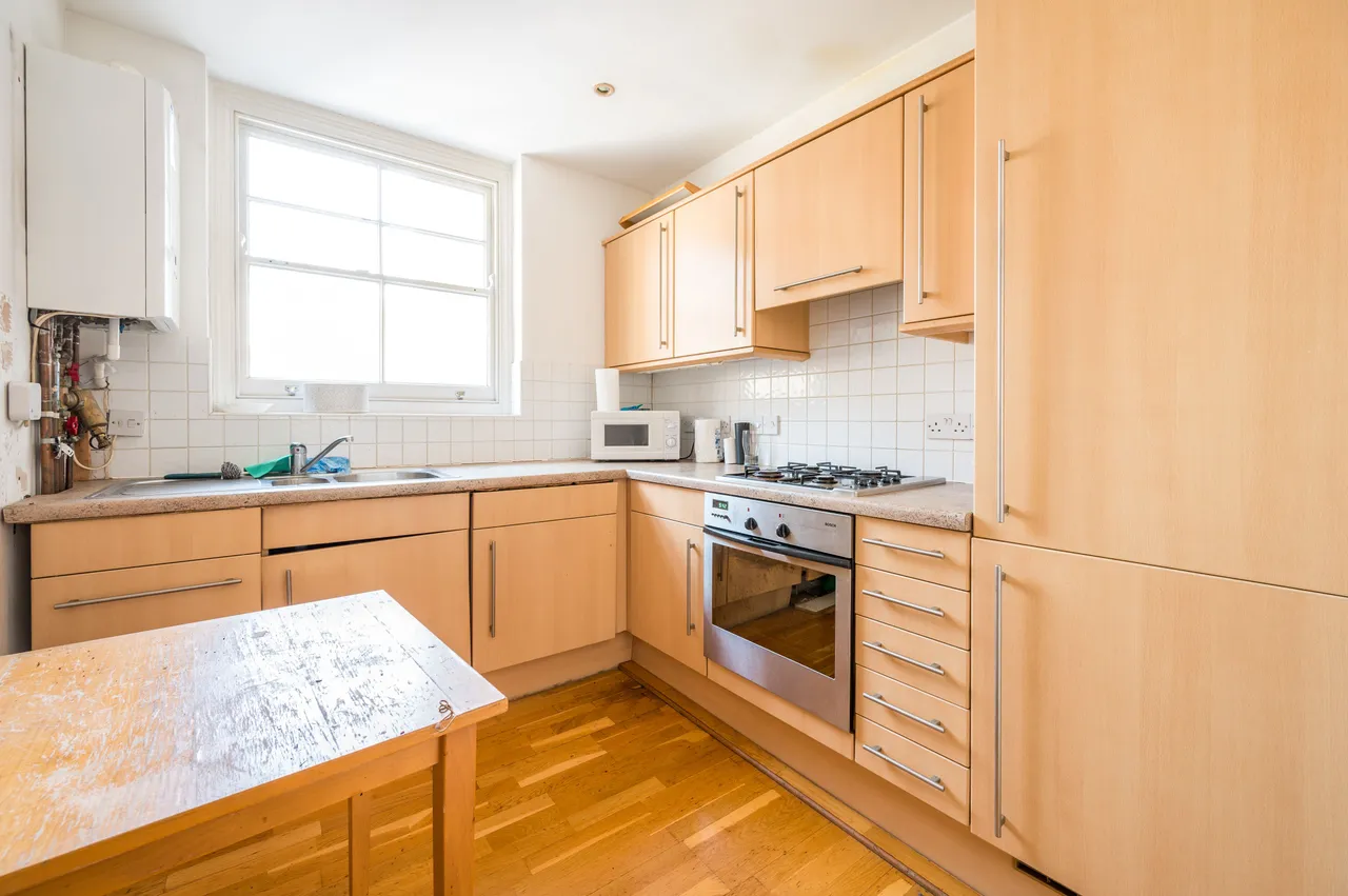 Flat 3, 4 Gunthorpe Street, London, photo 3