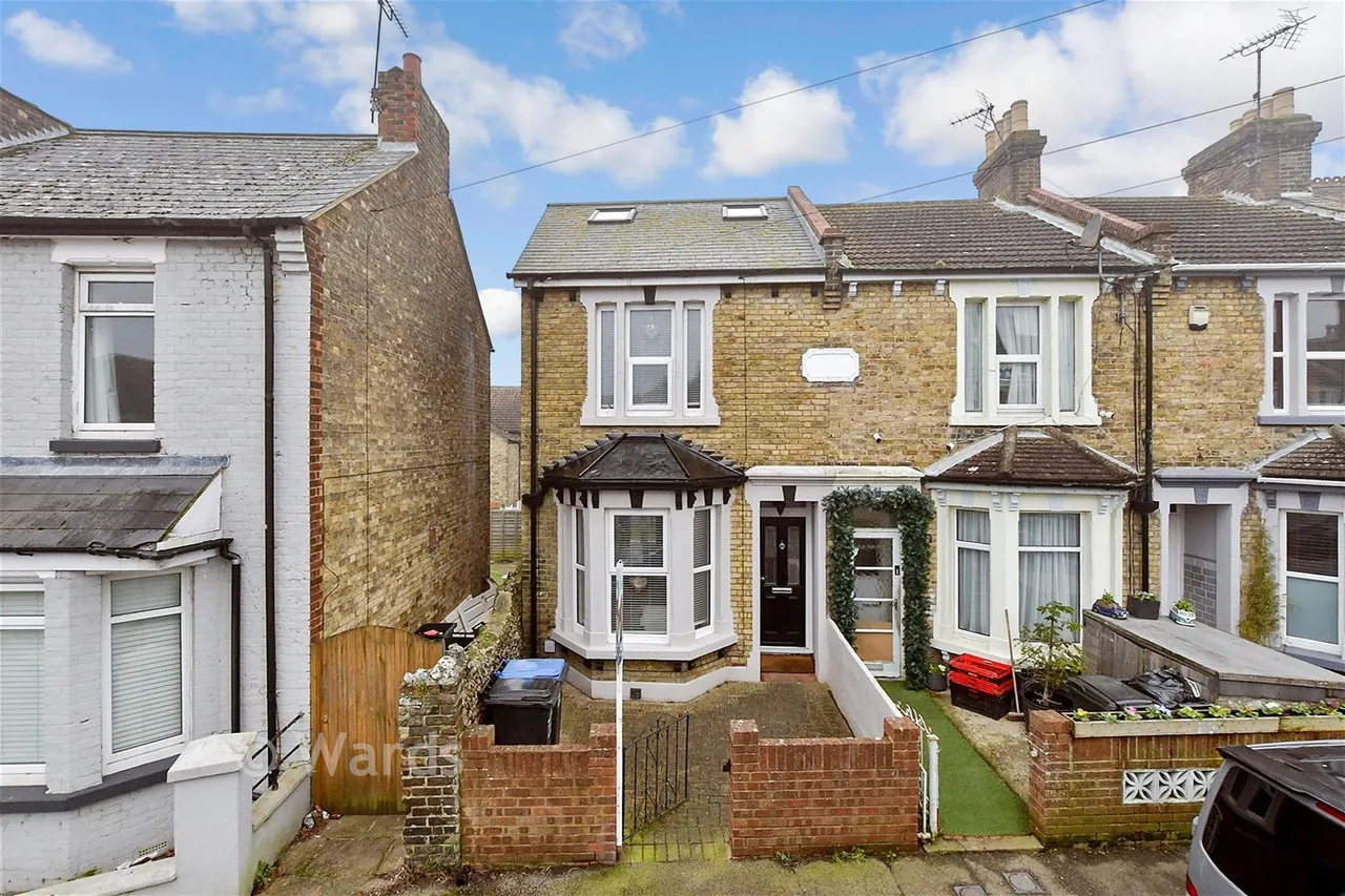 3 bed house for sale, Dane Park Road, Ramsgate, CT11
