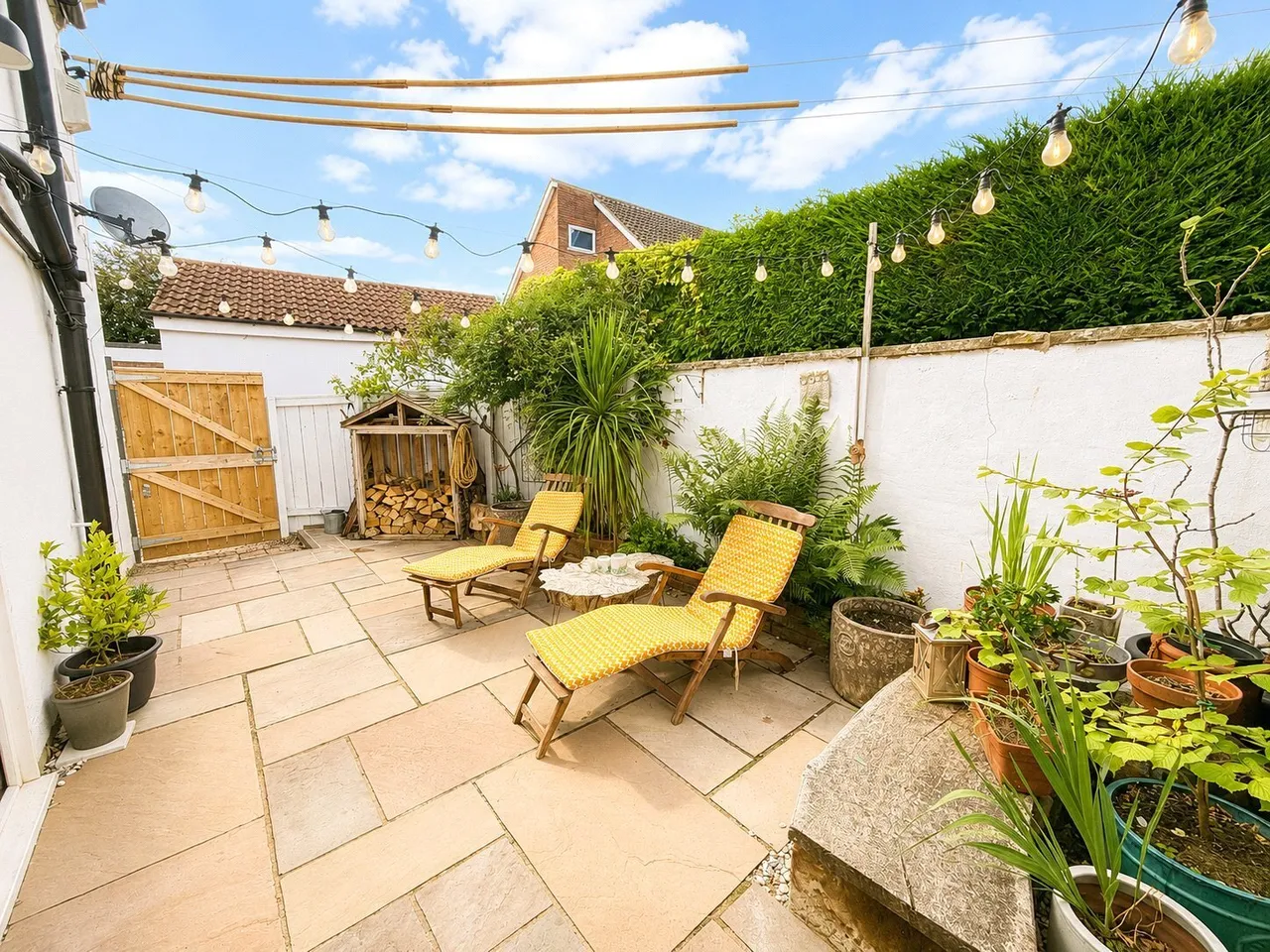 Thorpe Row, Great Smeaton, Northallerton, North Yorkshire, DL6, photo 3