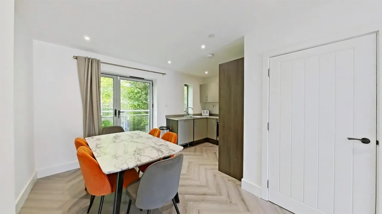 The Terrace, Rochester, Kent, photo 5