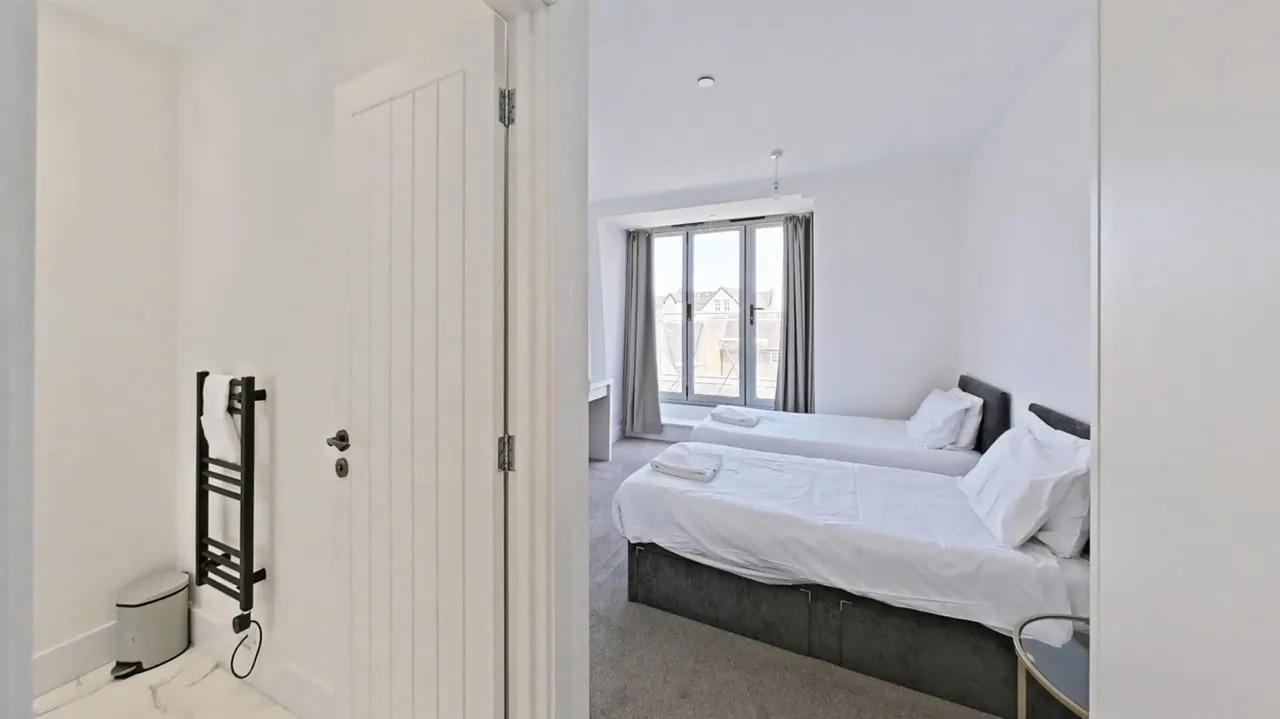 The Terrace, Rochester, Kent, photo 12