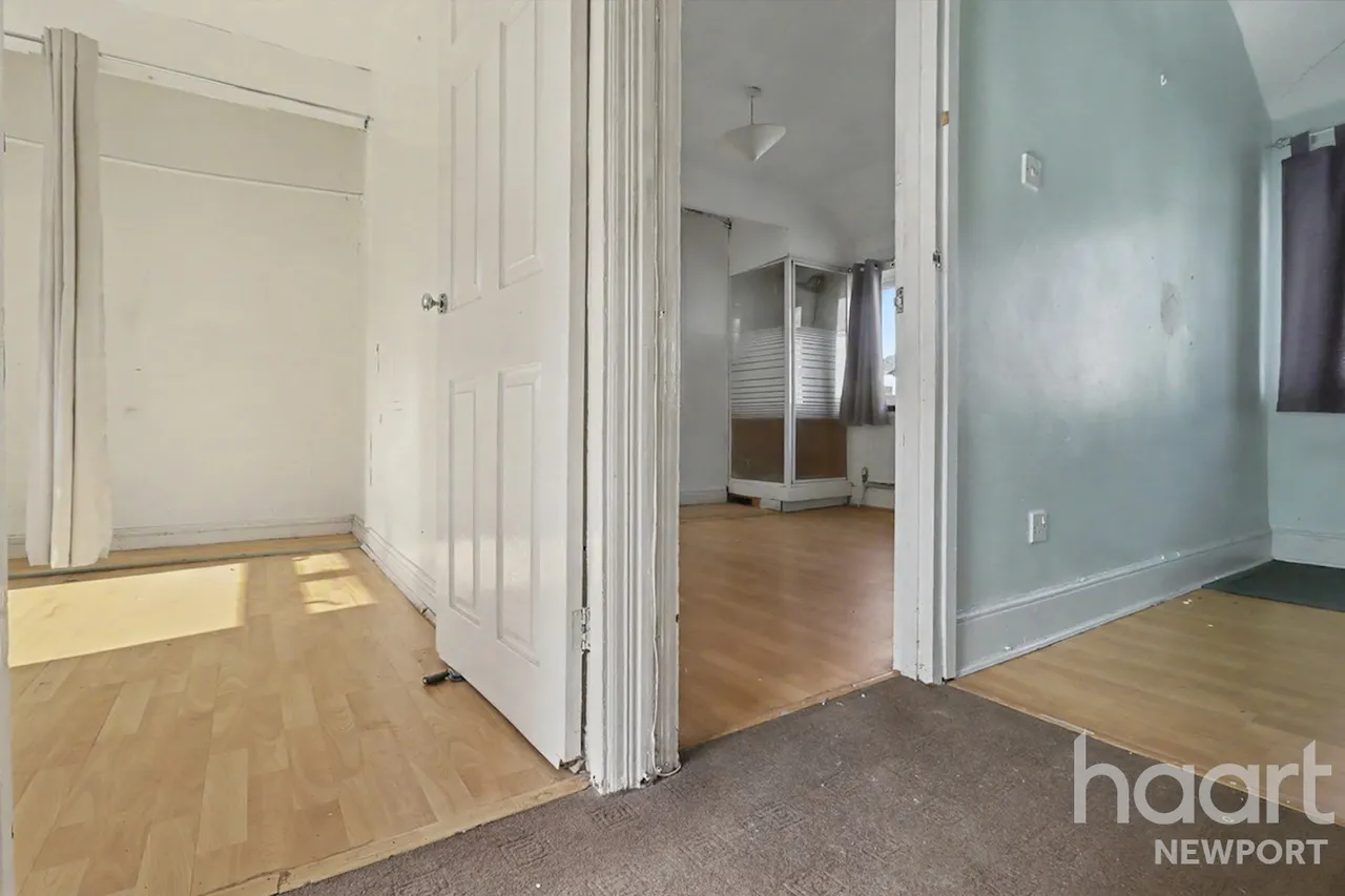 Graig Park Villas, Newport, NP20, photo 11