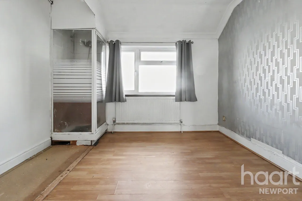 Graig Park Villas, Newport, NP20, photo 10