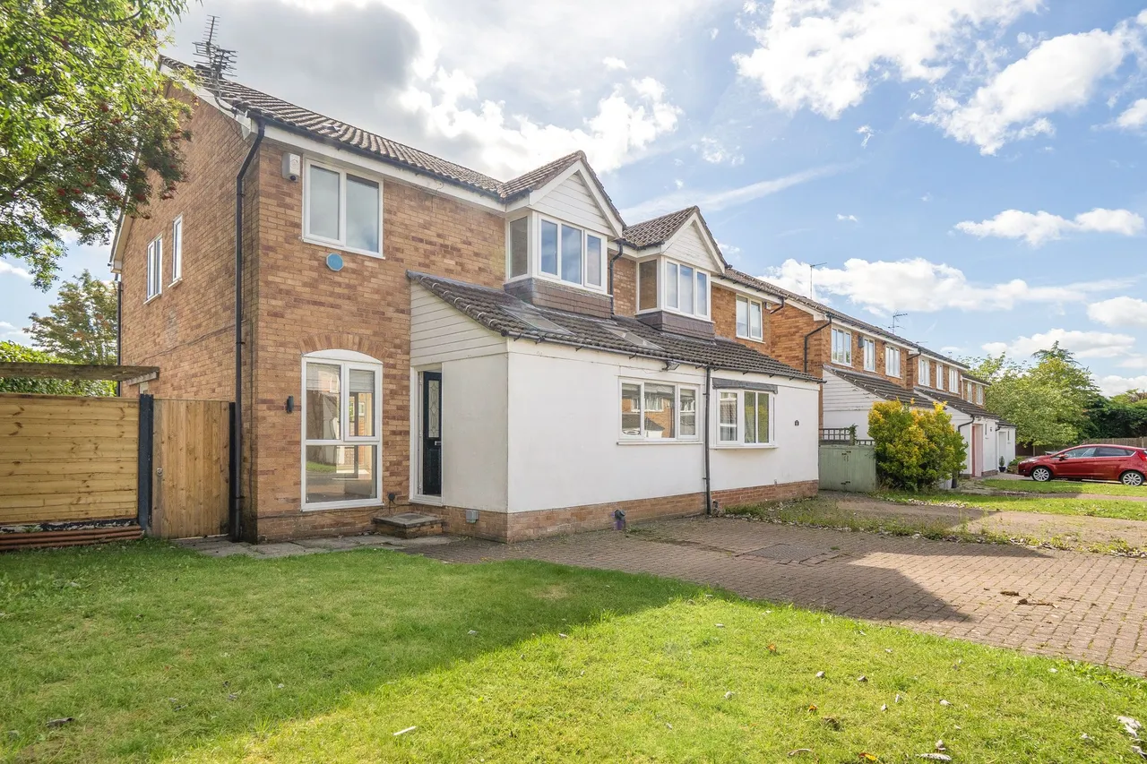 4 bed house for sale, Fieldhead Road, Wilmslow