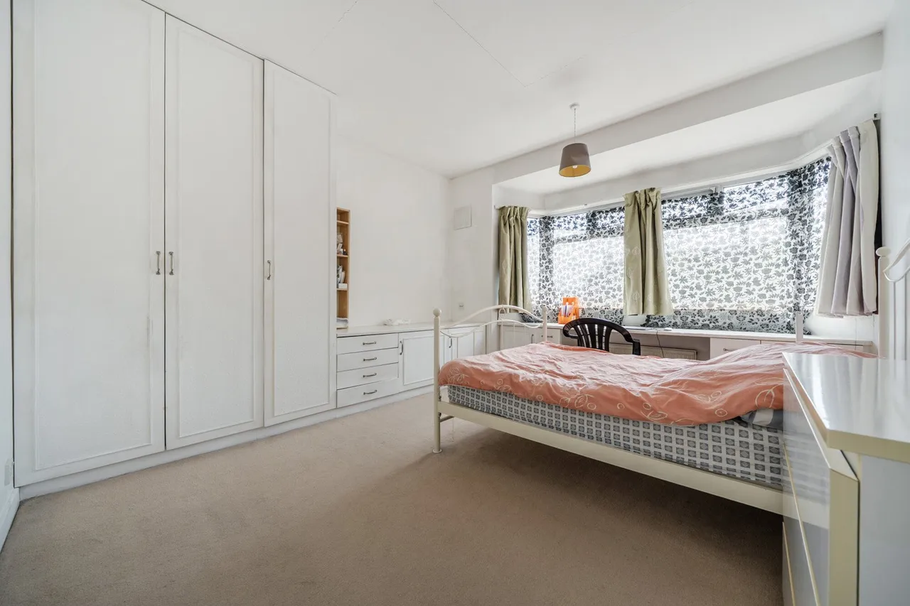 Porcupine Close, SE9, photo 11