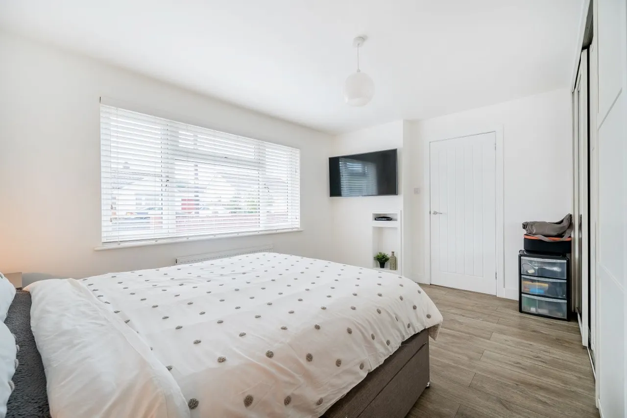 Home Farm Road, Fremington, EX31, photo 12