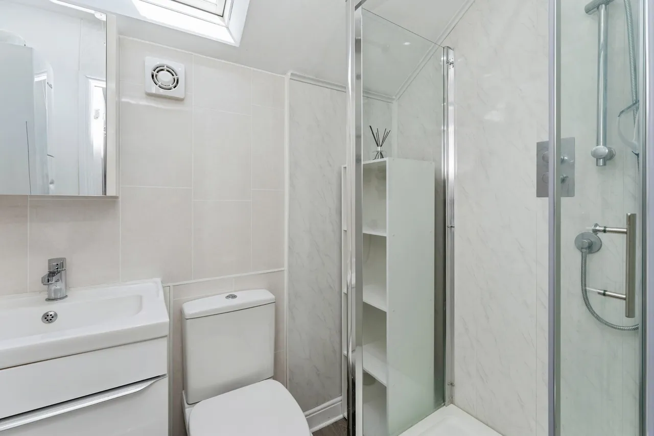 Ellesmere Avenue, Chester, CH2, photo 21